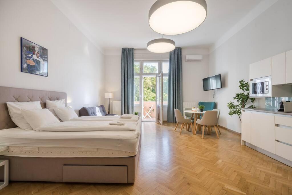 Klauzal Garden City Apartments Budapest Exteriör bild