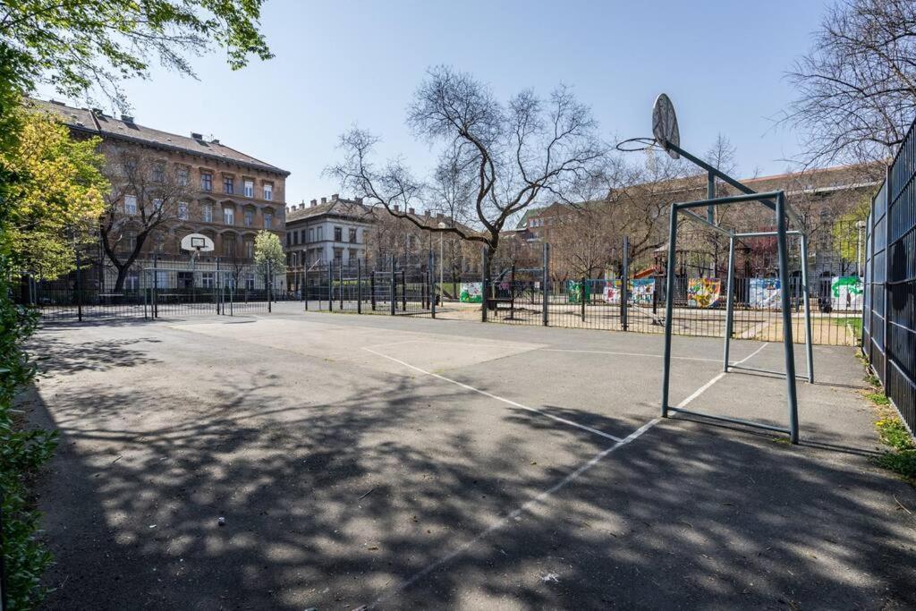 Klauzal Garden City Apartments Budapest Exteriör bild